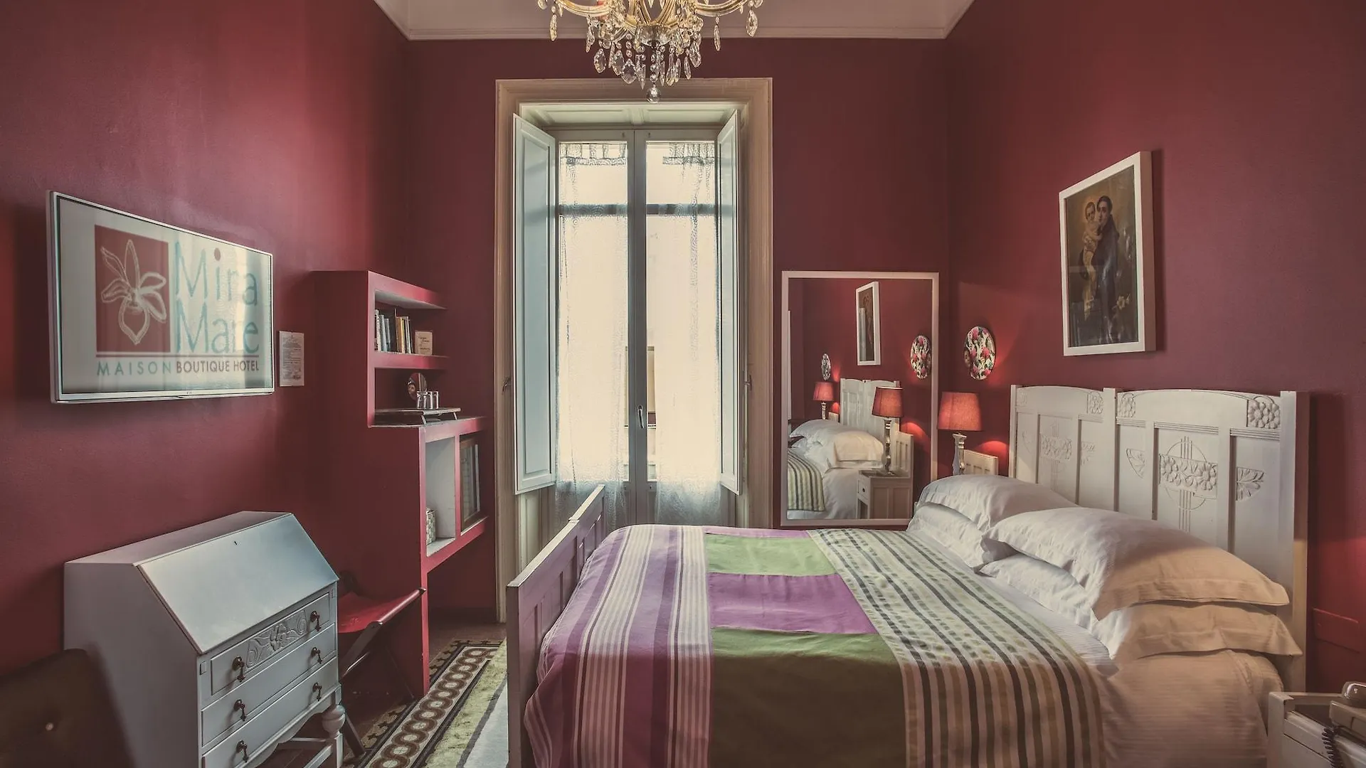 Miramare Cagliari Hotel Museo 3*,  İtalya